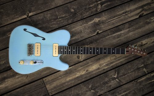 La Grange custom handmade guitars - Sonic Blues